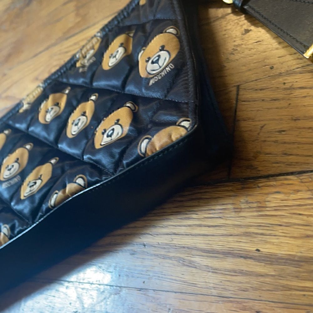 Moschino  Clutch Bag Wrislet - Picture 9 of 13